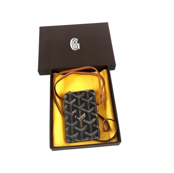 goyard id holder